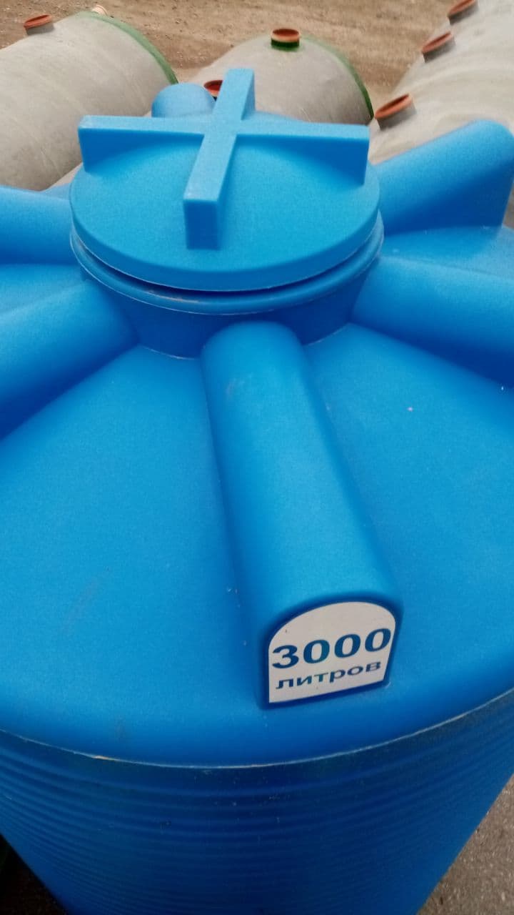 Вертикальная цилиндрическая емкость Евролос 3000 литров 6