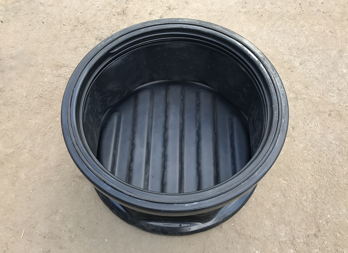 Пластиковый колодец оперативного доступа КОД 780/500 с крышкой D560 мм 6